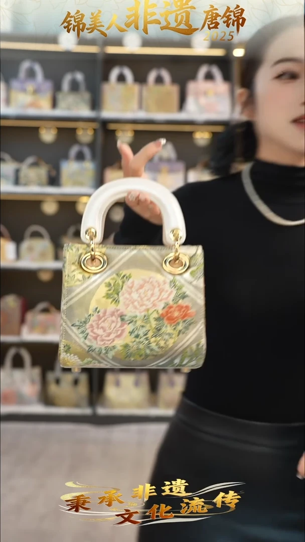 织绣19非遗唐锦小戴妃