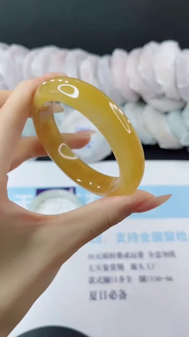 未镶嵌手镯石英质玉多样性发货V95