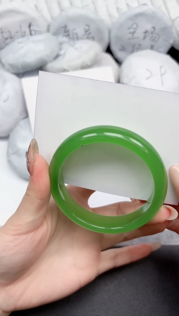 未镶嵌手镯石英质玉217-57