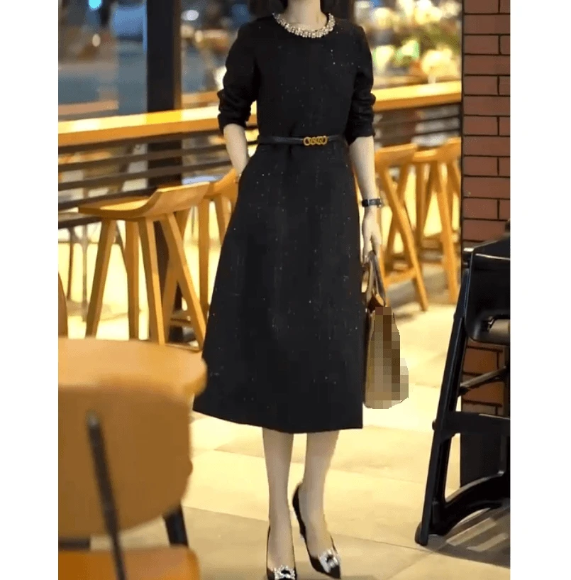 新款时尚洋气气质百搭连衣裙