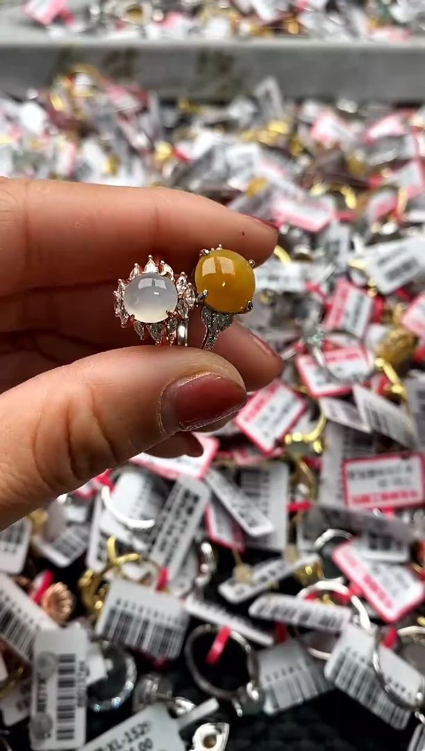 【闪购商品】翡翠戒指银S925镶嵌222222222     4