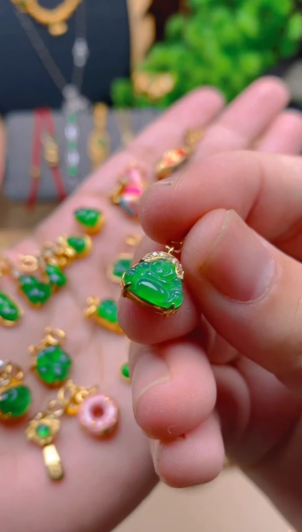 吊坠(不含链)银S925镶嵌翡翠佛公万能扣