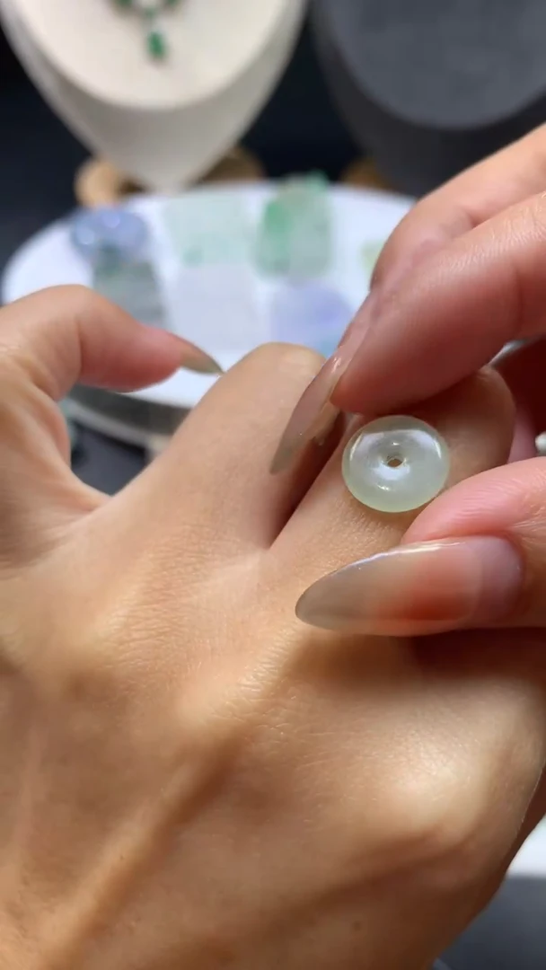 【闪购商品】定制翡翠未镶嵌翡翠