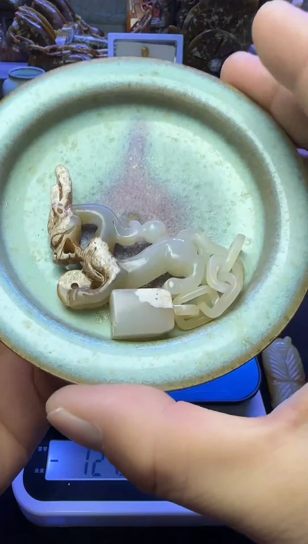 摆件好物件送到家里面