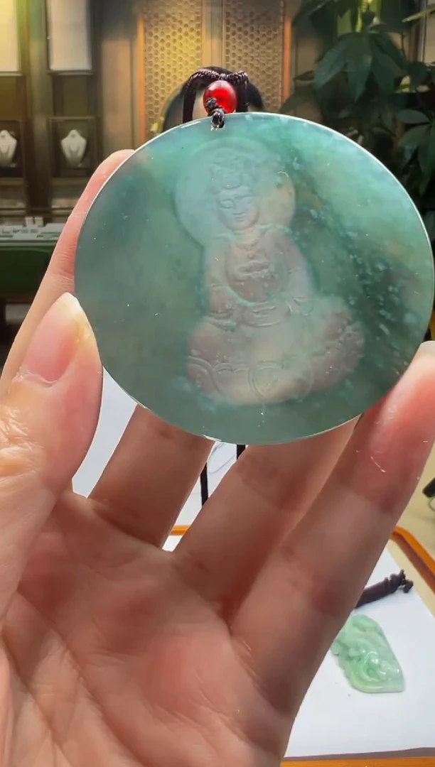 翡翠未镶嵌颈饰YY-2025-5-30-4