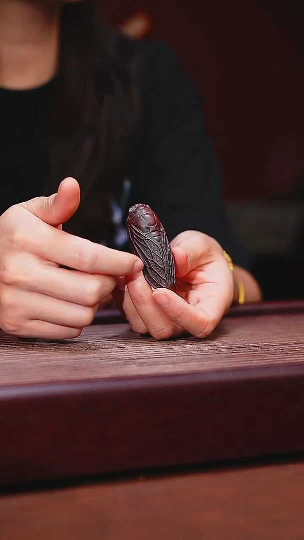 宜兴原矿紫砂   一鸣惊人