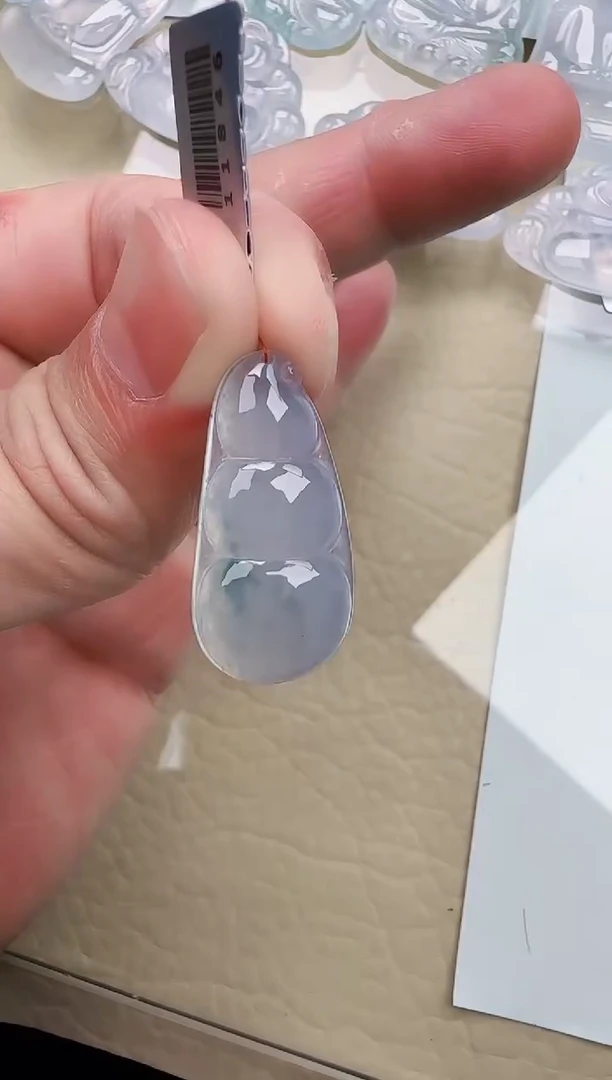 颈饰未镶嵌翡翠缅甸翡翠a货