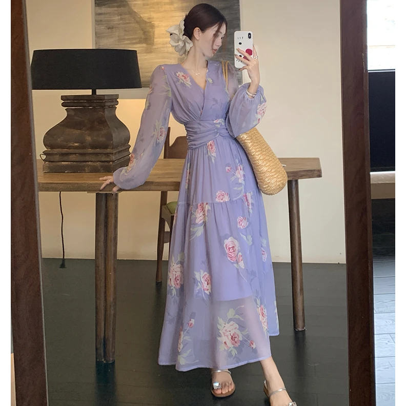 大码女装紫色连衣裙女胖MM春夏新款长袖法式长款收腰裙子女