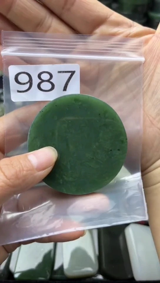 未镶嵌和田玉珠宝半成品镯芯