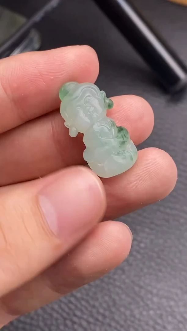 未镶嵌定制翡翠挂件