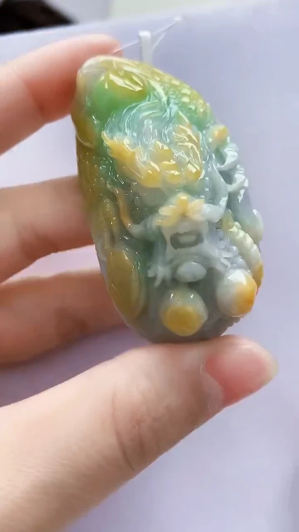 未镶嵌定制翡翠5145lr-毛货挂件12