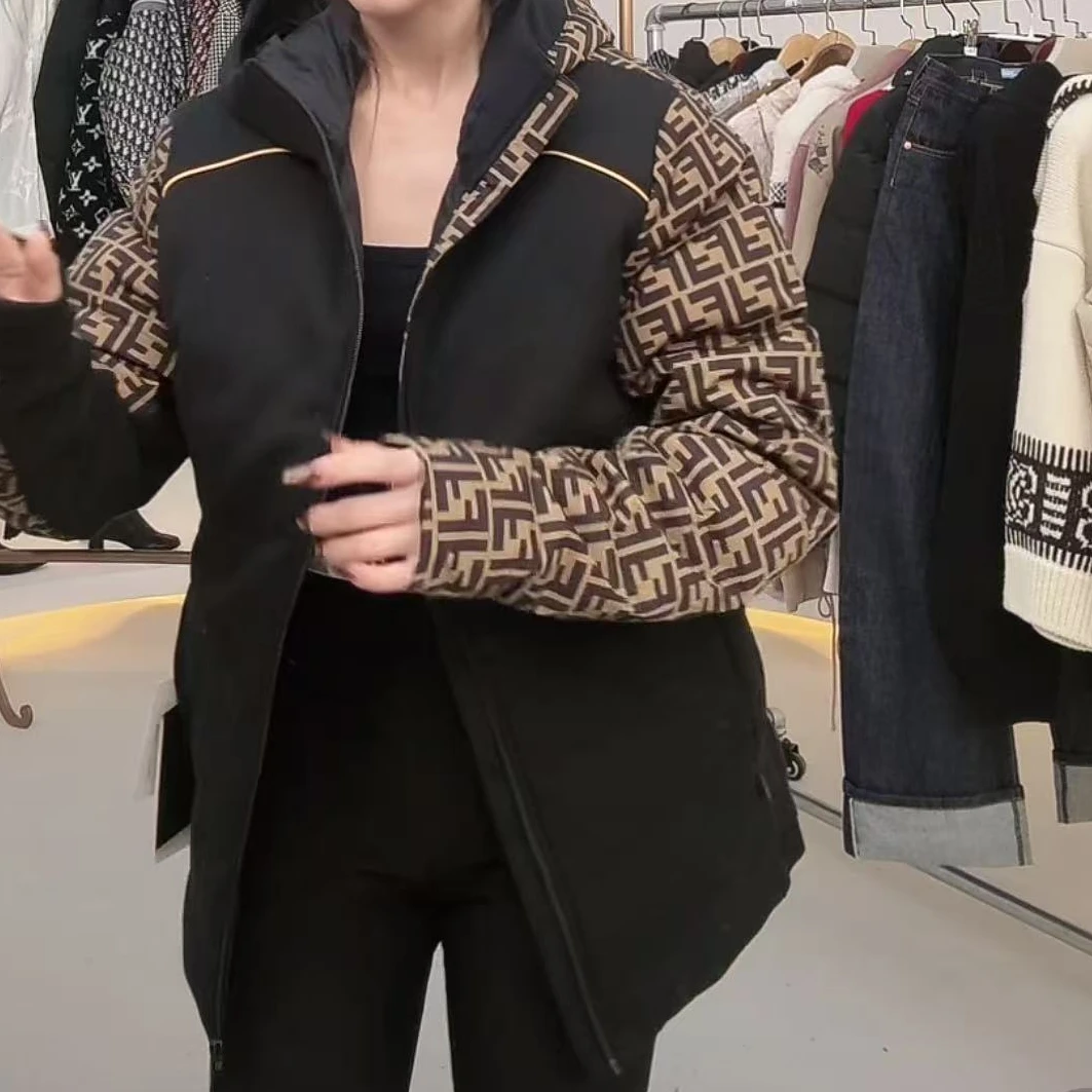 全新未使用 FENDI/芬迪 老花满印羽绒服外套 黑色/48