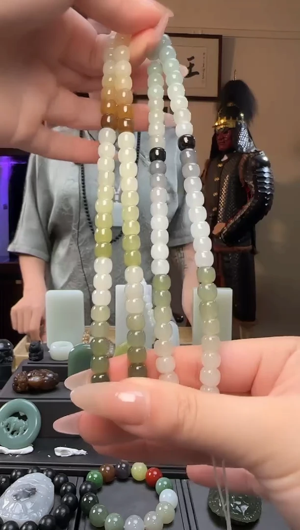 【闪购商品】和田玉多宝老型珠未镶嵌长链