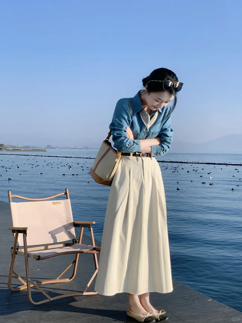 2025夏季新款韩系穿搭轻熟风牛仔衬衫搭配高腰半身裙气质两件套女