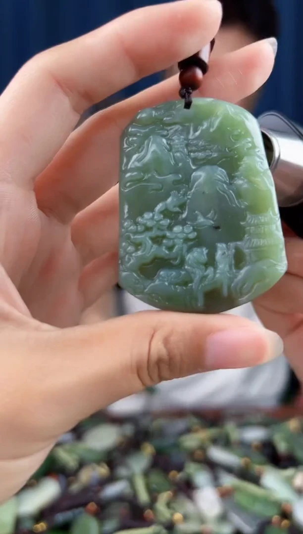 未镶嵌和田玉挂件拍一发一