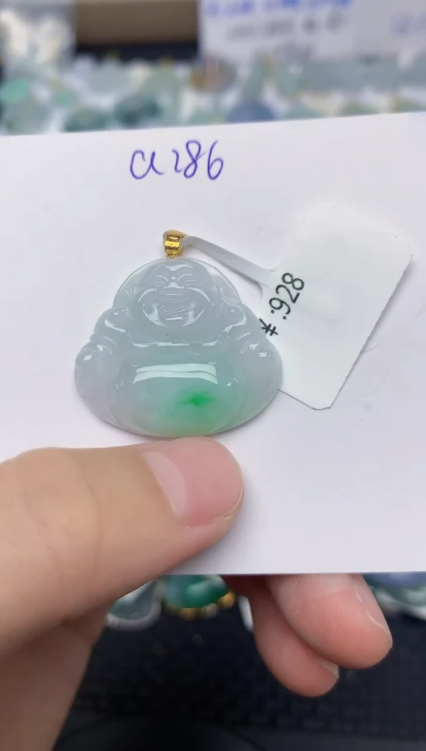 翡翠18K金镶嵌颈饰天然缅甸A货翡翠
