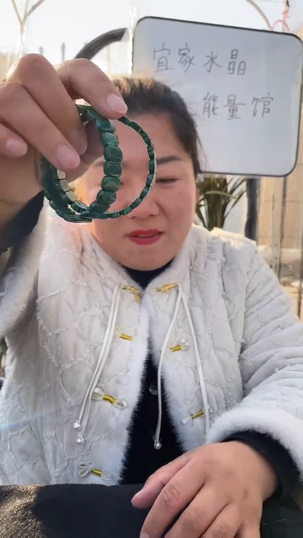 【闪购商品】孔雀石手牌未镶嵌孔雀石手牌多样性发其一