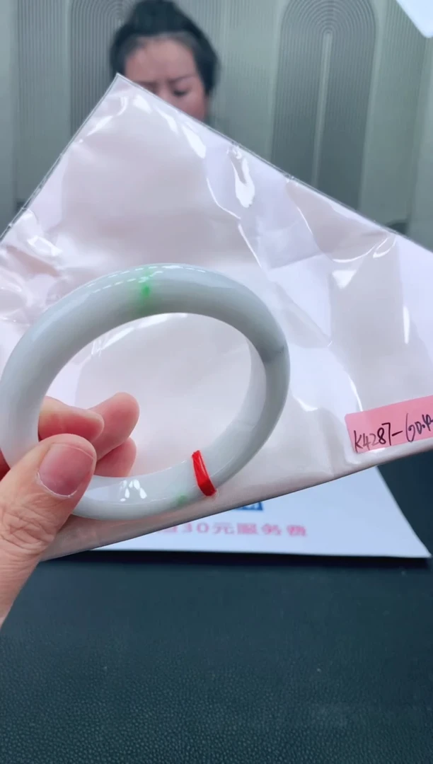 未镶嵌手镯翡翠60