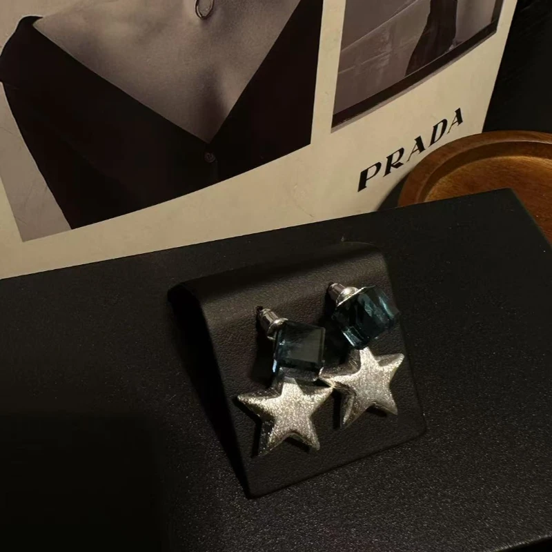 非金属耳饰 N1-‘’炫彩星河‘’拉丝质感方糖耳钉es3156【N1线上专属】