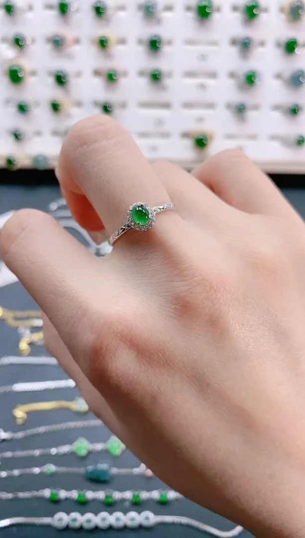 【闪购商品】翡翠戒指银S925镶嵌天然翡翠