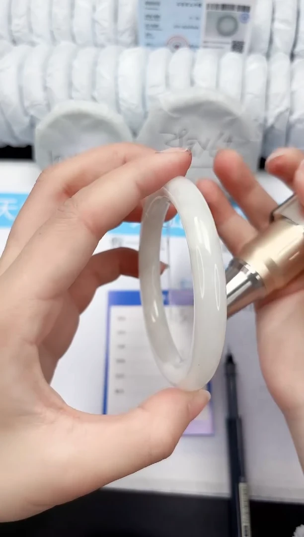 【闪购商品】和田玉手镯未镶嵌113-63.14