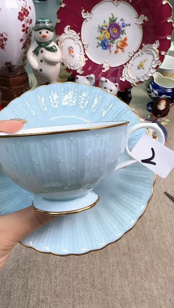 瓷片泡泡的瓷器真好看