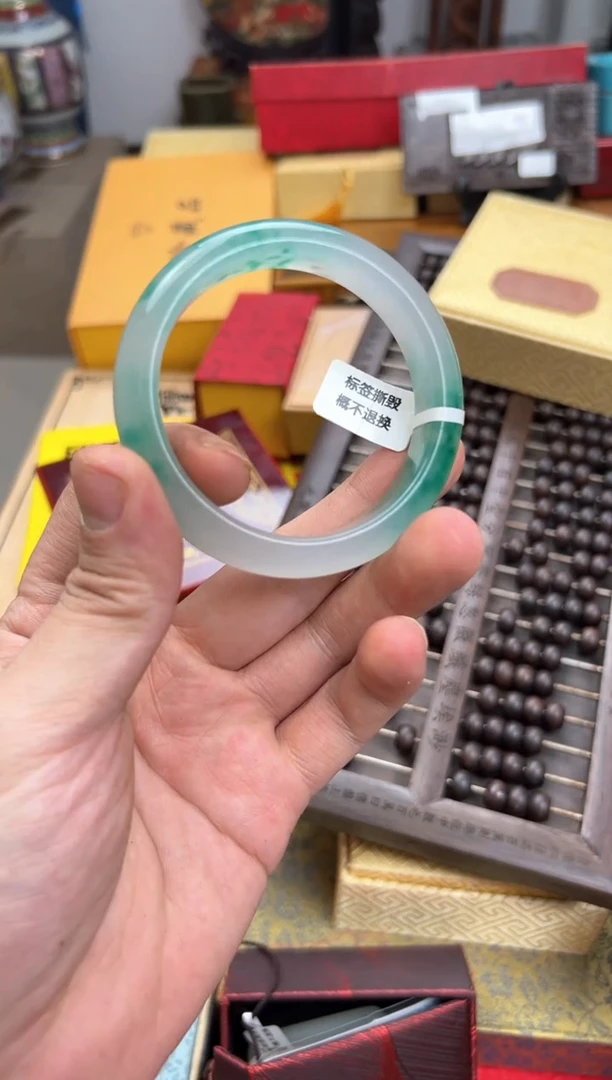 【闪购商品】翡翠手镯未镶嵌————————————