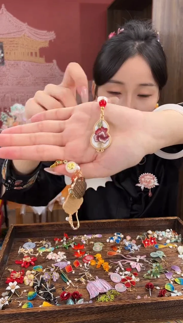 【闪购商品】刺绣随机款 非遗苏工刺绣（压襟）