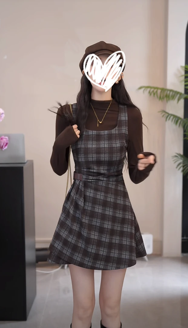 【渊清玉絜】设计感打底衫+背带连衣裙两件套秋季