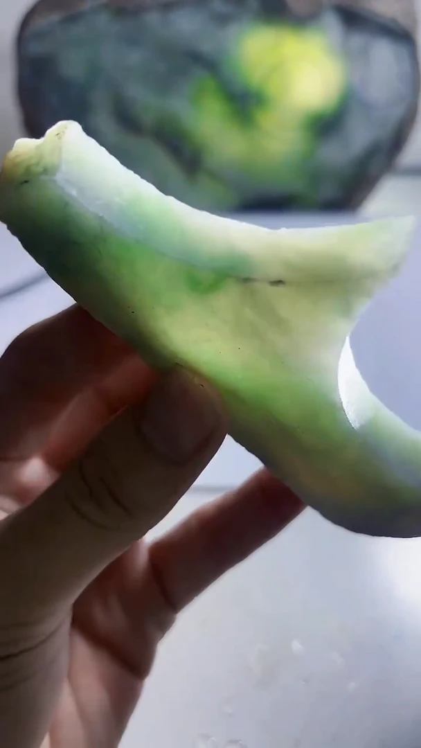 裸石翡翠翡翠裸石缅甸翡翠A货95