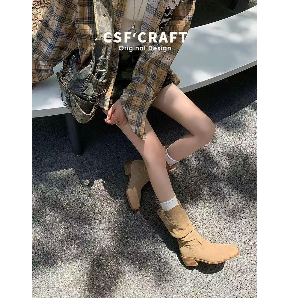 【小意现货】2025年秋季新款时尚百搭复古短靴韩版粗跟套筒短靴褶皱