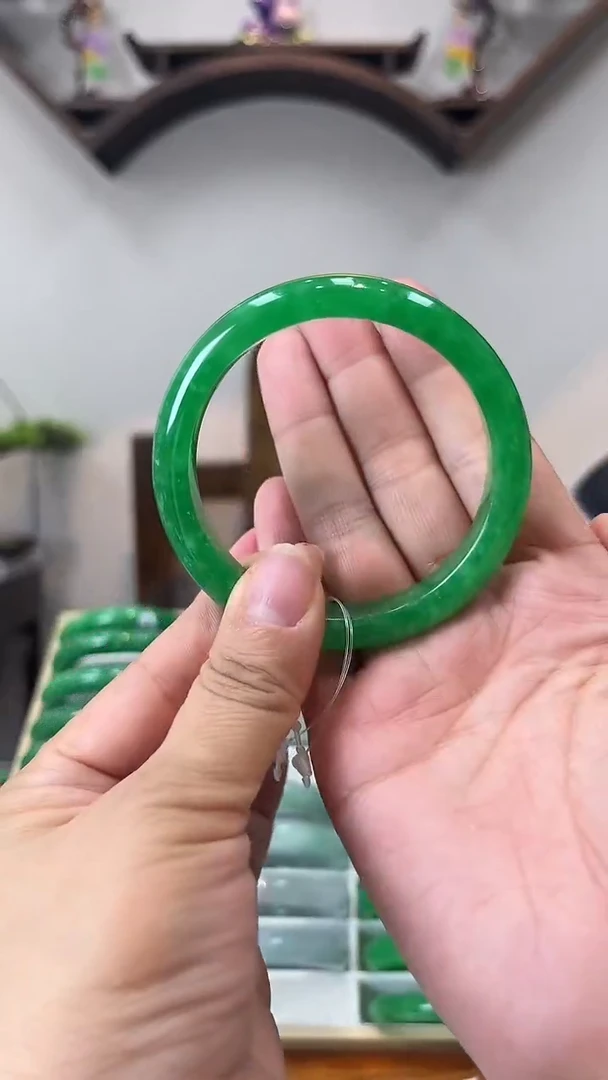 【闪购商品】砖雕闪20  圈口58 独货手镯