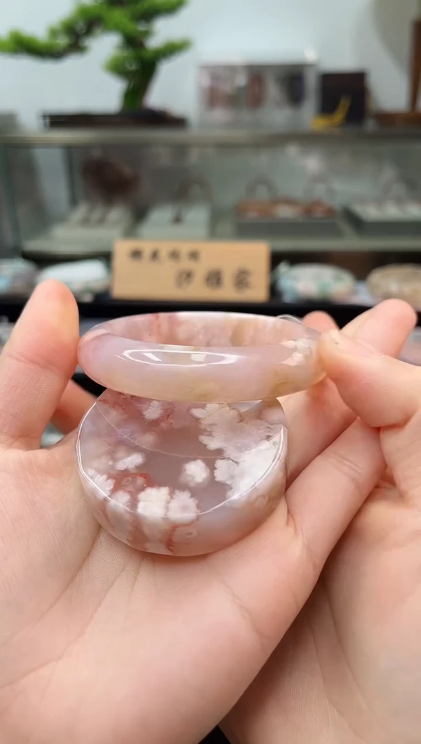 未镶嵌手镯石英质玉55圈口（赠品镯心）s9653