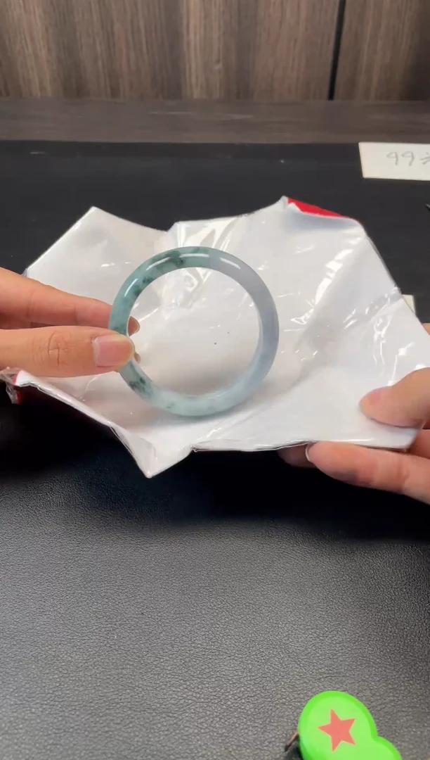 未镶嵌手镯翡翠998