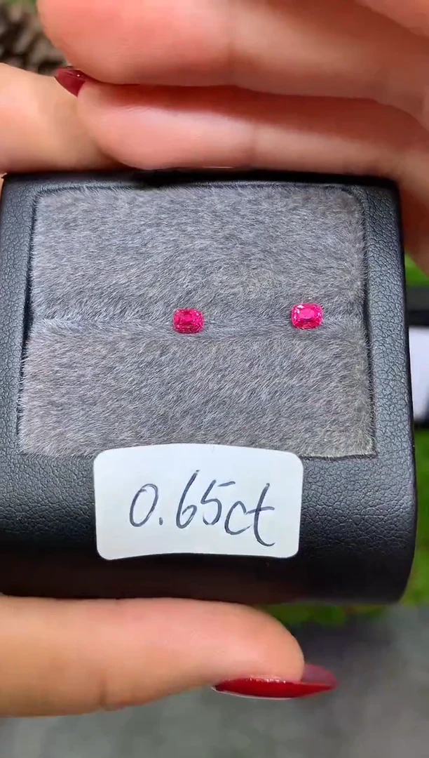 定制尖晶石裸石未镶嵌c****玥枕型 绝地武士2/P 0.65ct