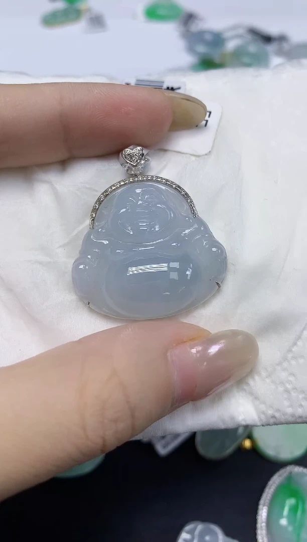 翡翠18K金镶嵌颈饰天然缅甸翡翠A货