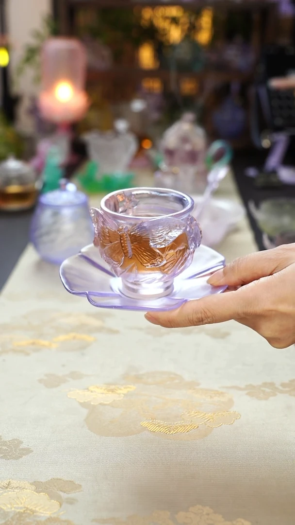 琉璃闪购花序杯垫紫色+蝴蝶圆口茶杯紫色