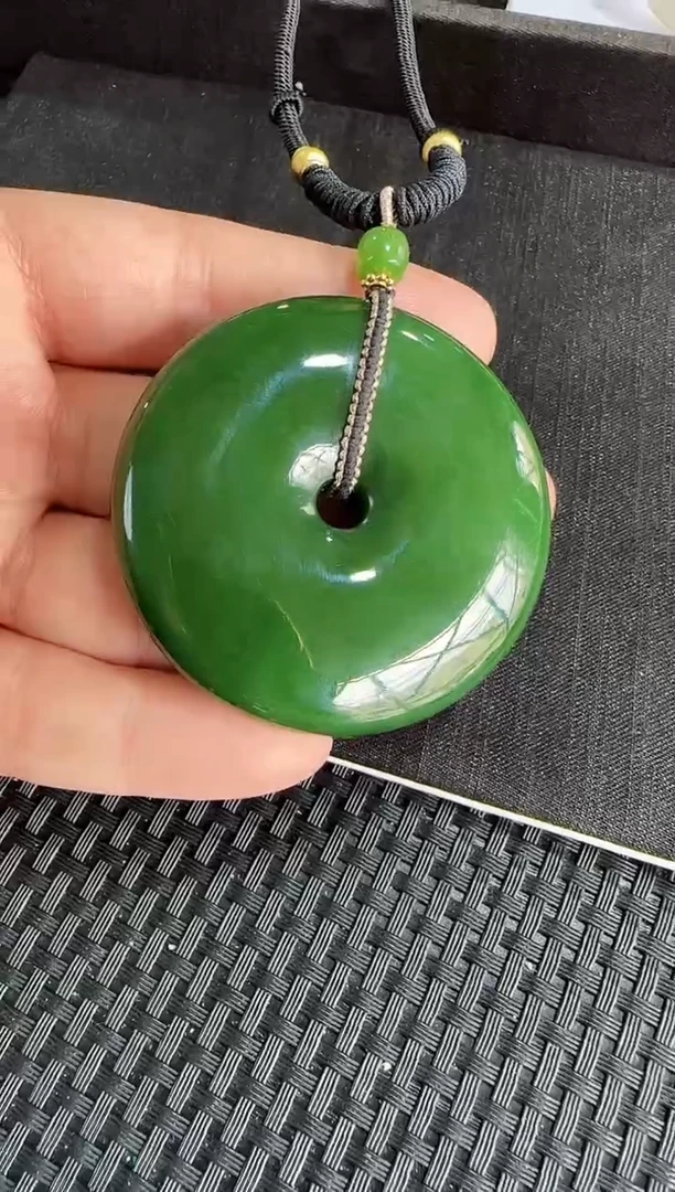 【闪购商品】和田玉吊坠未镶嵌俄七平安扣