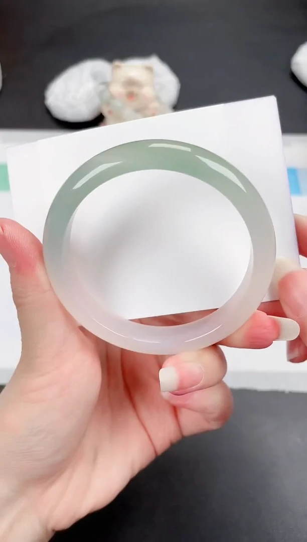 石英质玉手镯未镶嵌364-58.3