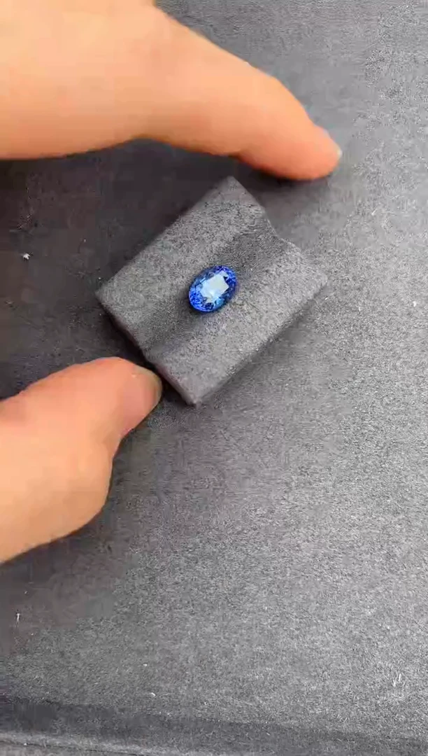 【闪购商品】蓝宝石裸石未镶嵌2.1ct蓝宝石
