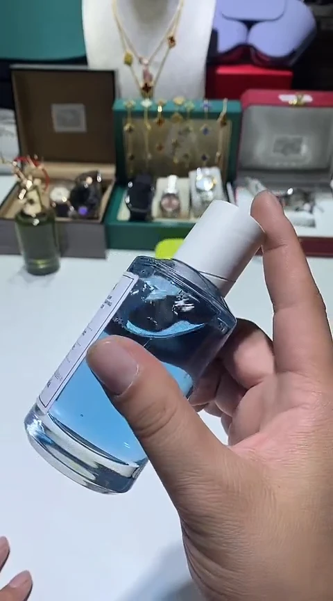 瓷片生活的本意就是开心@@1