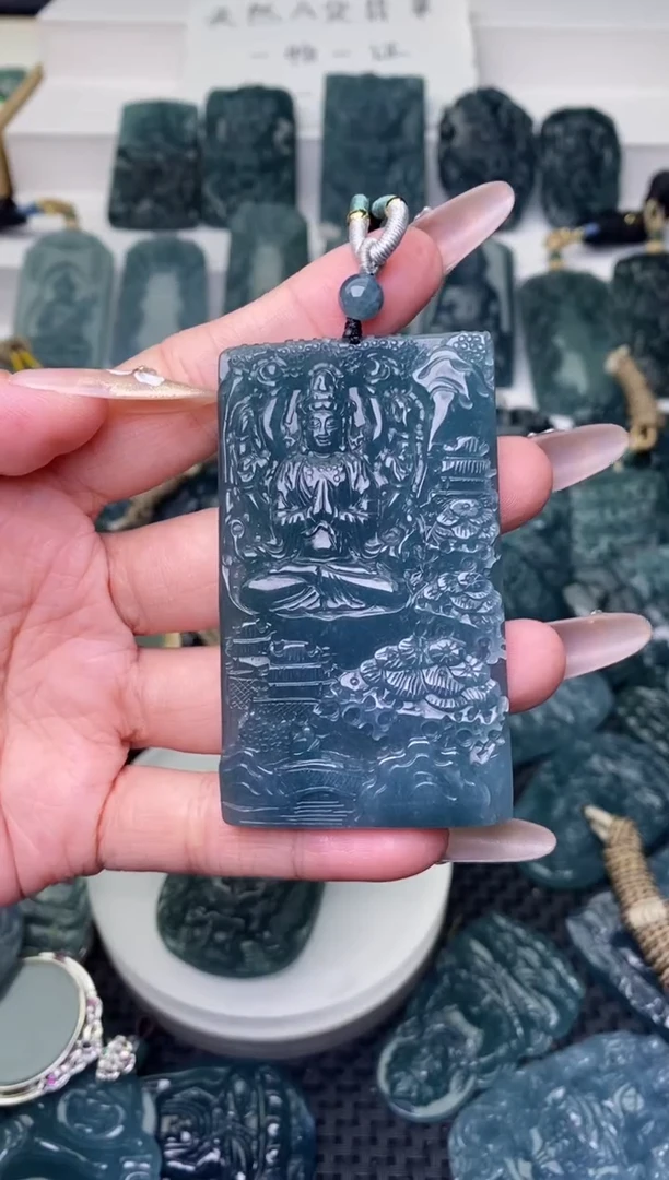 颈饰未镶嵌翡翠2