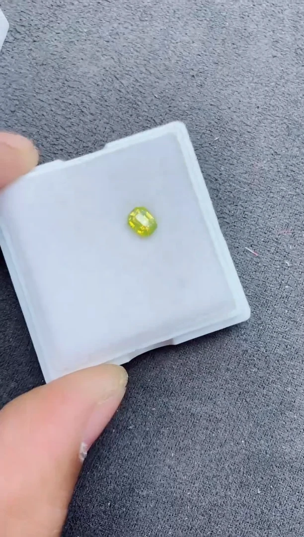 裸石金绿宝石0.93ct