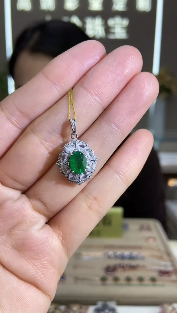 【闪购商品】红宝石颈饰银S925镶嵌颈饰