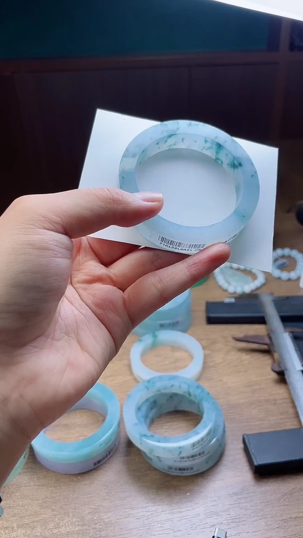 定制翡翠手镯未镶嵌坝****9定制