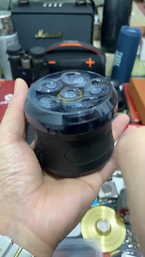 瓷片闪购商品 如图所示