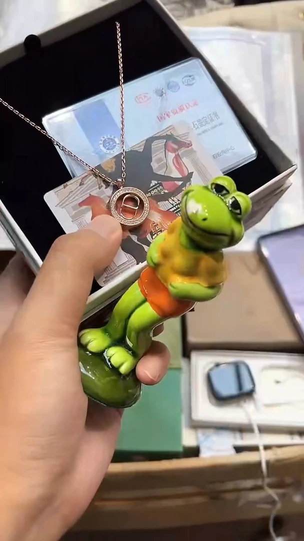 .全球寻宝高端瓷儿