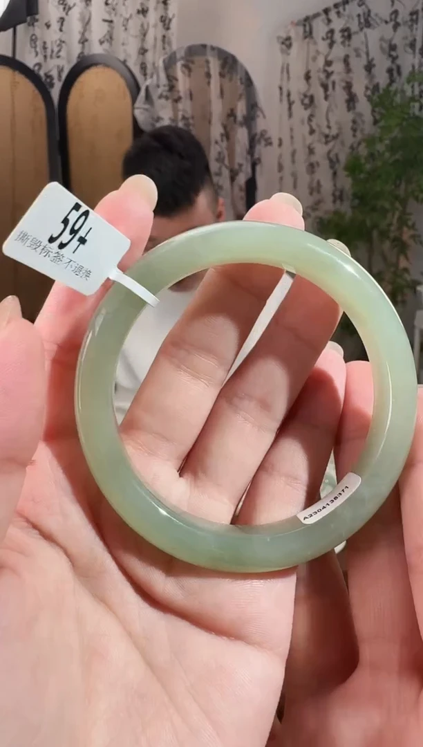 未镶嵌手镯和田玉手镯-17  59+
