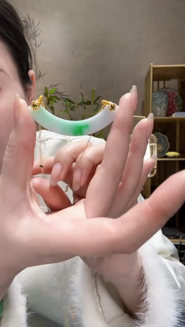 【闪购商品】翡翠耳饰未镶嵌吊坠