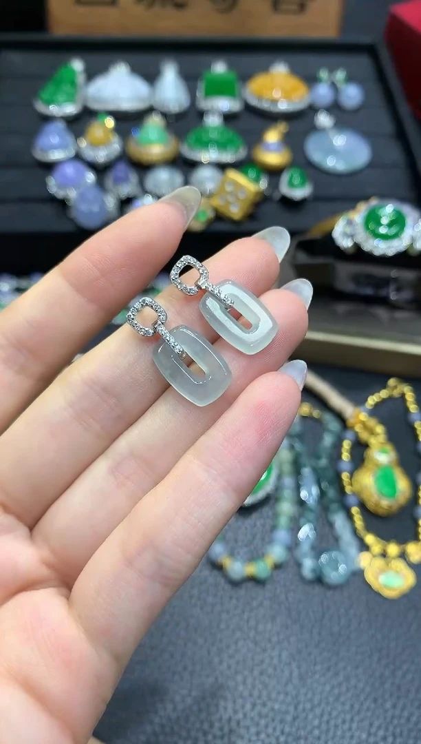 未镶嵌翡翠耳饰7多样性随机发货1件